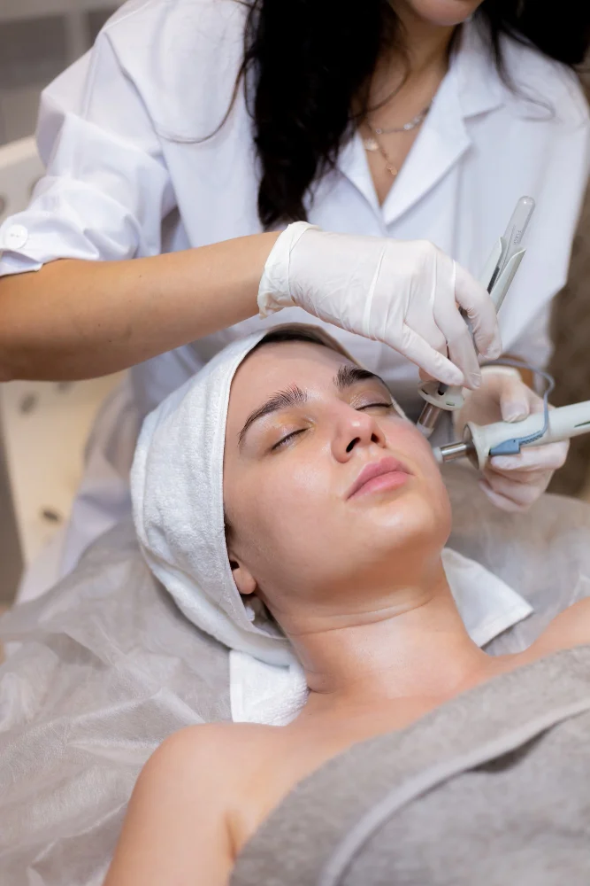 Hydrafacial service